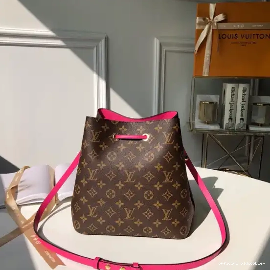 Official oldcobbler VUITTON LOUIS NÉONOÉ 0525